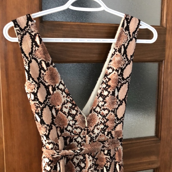 REVOLVE Jumpsuit XS - Picture 6 of 8